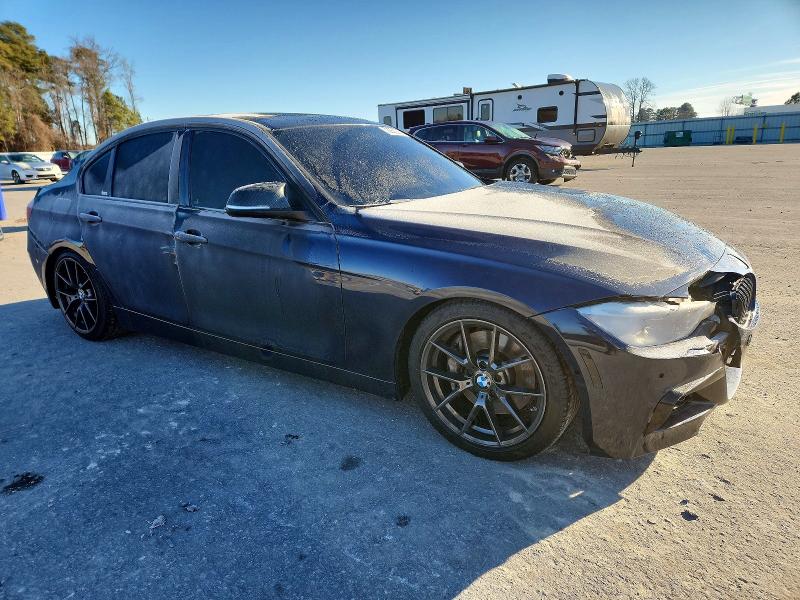 Photo 4 from auction – 2013 BMW 335 XI with VIN WBA3B9C52DF587899