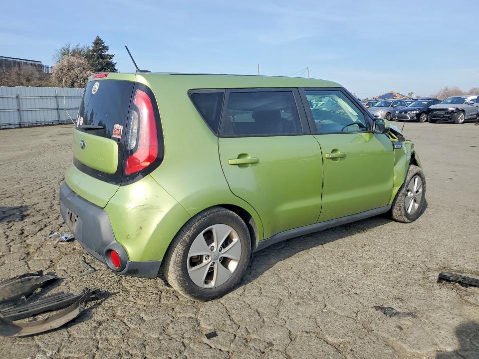 Photo 3 from auction – 2016 KIA SOUL with VIN KNDJN2A25G7859412
