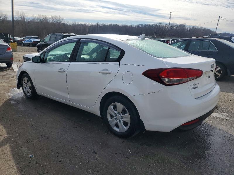 Photo 2 from auction – 2017 KIA FORTE LX with VIN 3KPFL4A70HE071349