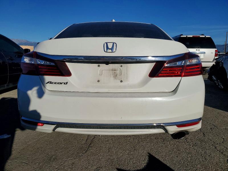 Photo 6 from auction – 2017 HONDA ACCORD EX with VIN 1HGCR2F71HA032403