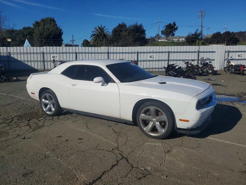 Photo 4 from auction – 2014 DODGE CHALLENGER with VIN 2C3CDYAG4EH231843