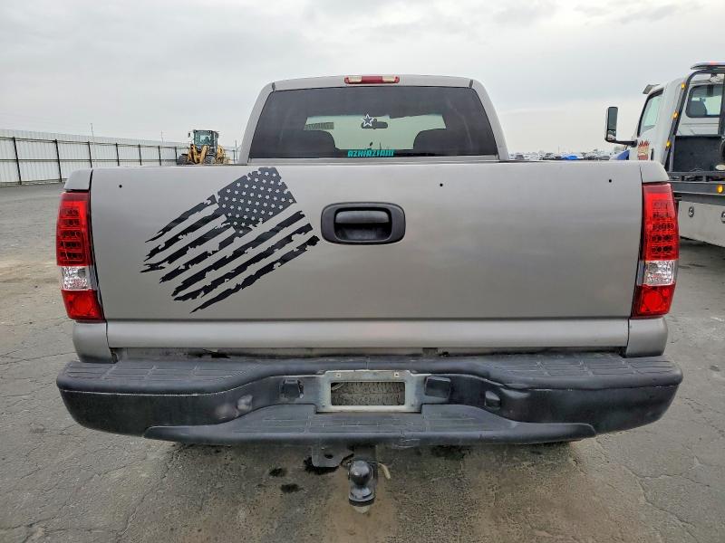 صورة رقم 6 من المزاد - 2000 CHEVROLET SILVERADO مع VIN 1GCEK19V7YE266005