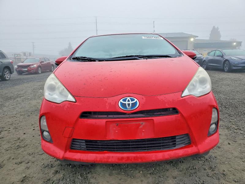 Photo 5 from auction – 2013 TOYOTA PRIUS C with VIN JTDKDTB34D1530798