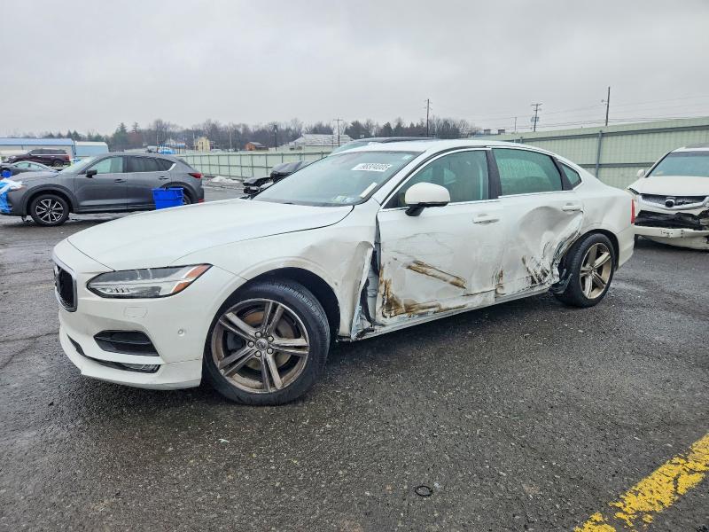 VOLVO S90 T5 MOM 2018 with VIN LVY982MKXJP019986 - Photo from auction