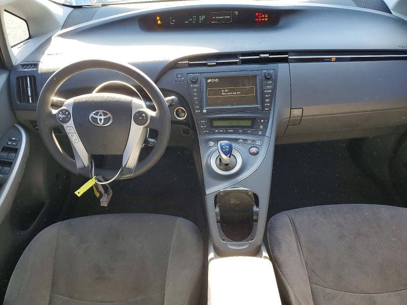 Photo 8 from auction – 2011 TOYOTA PRIUS with VIN JTDKN3DU6B5325749