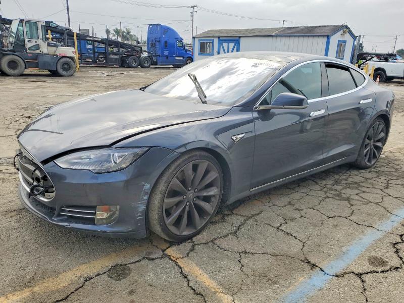TESLA MODEL S 2015 with VIN 5YJSA1E2XFF116306 - Photo from auction