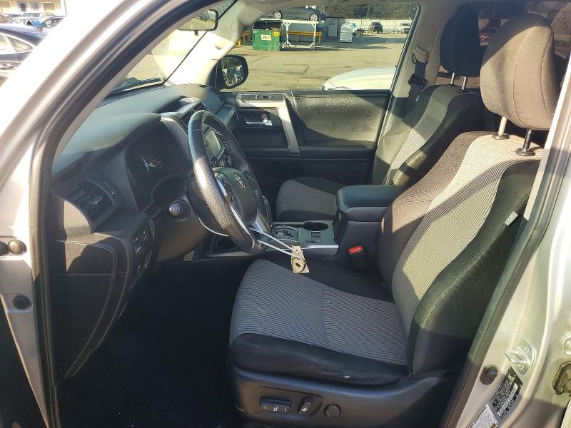 Photo 7 from auction – 2014 TOYOTA 4RUNNER SR with VIN JTEZU5JR2E5070868