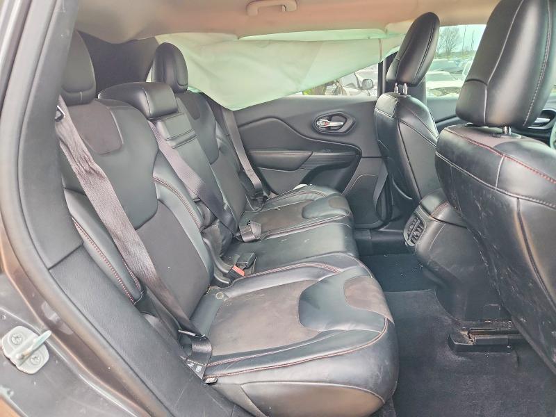 Photo 11 from auction – 2014 JEEP CHEROKEE T with VIN 1C4PJMBS9EW186322