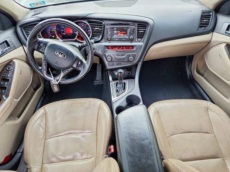 Foto 8 de la subasta – 2013 KIA OPTIMA EX con VIN 5XXGN4A71DG159150