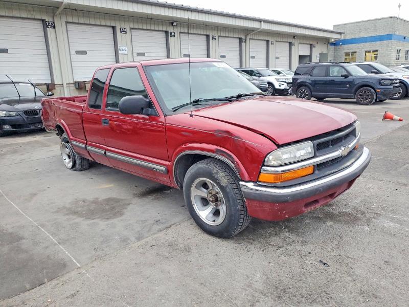 Photo 4 from auction – 2001 CHEVROLET S TRUCK with VIN 1GCCS195318152675