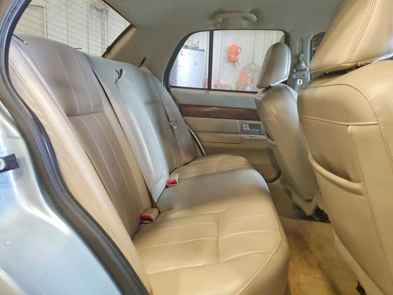 Photo 10 from auction – 2010 MERCURY GRAND MARQ with VIN 2MEBM7FV1AX605672