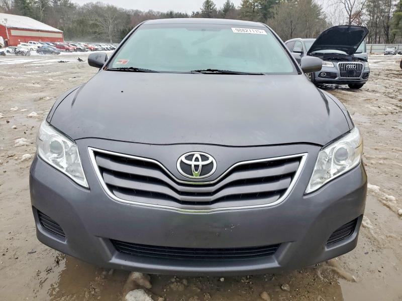 Photo 5 from auction – 2011 TOYOTA CAMRY with VIN 4T1BF3EK6BU120234