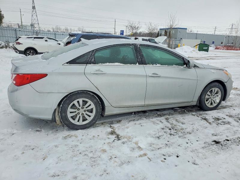 Photo 3 from auction – 2013 HYUNDAI SONATA GLS with VIN 5NPEB4AC0DH641268
