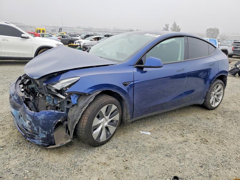 TESLA MODEL Y 2022 with VIN 7SAYGDEE7NF441484 - Photo from auction