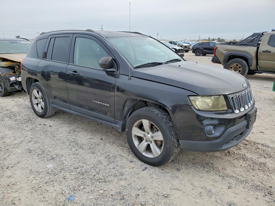 Photo 4 from auction – 2012 JEEP COMPASS with VIN 1C4NJCBA9CD634138