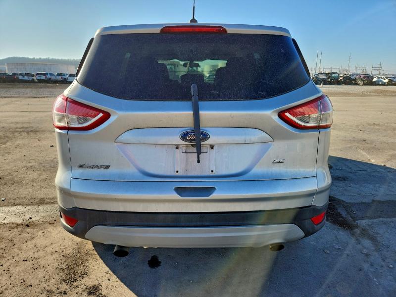 Photo 6 from auction – 2014 FORD ESCAPE SE with VIN 1FMCU9GX0EUD45615