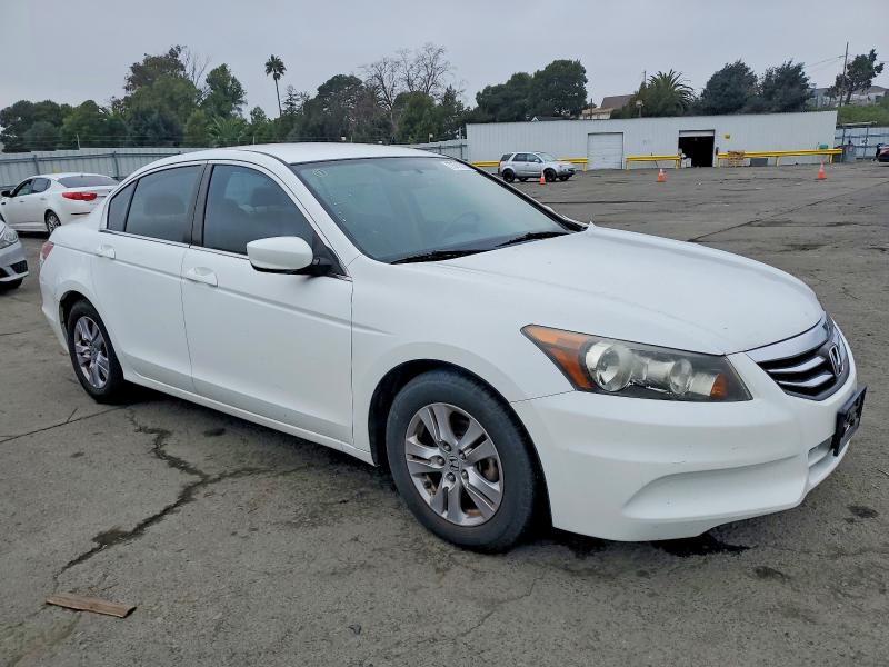 Photo 4 from auction – 2012 HONDA ACCORD with VIN 1HGCP2F65CA109148
