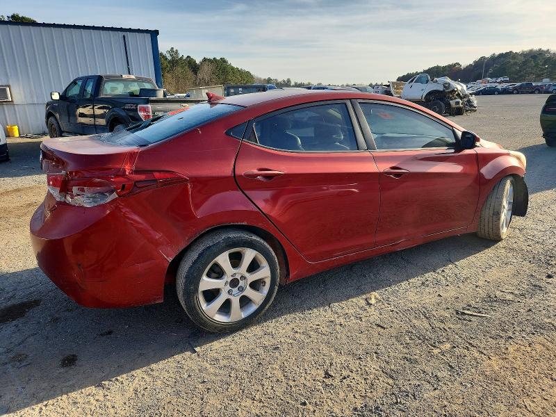 Photo 3 from auction – 2011 HYUNDAI ELANTRA with VIN KMHDH4AE5BU096551