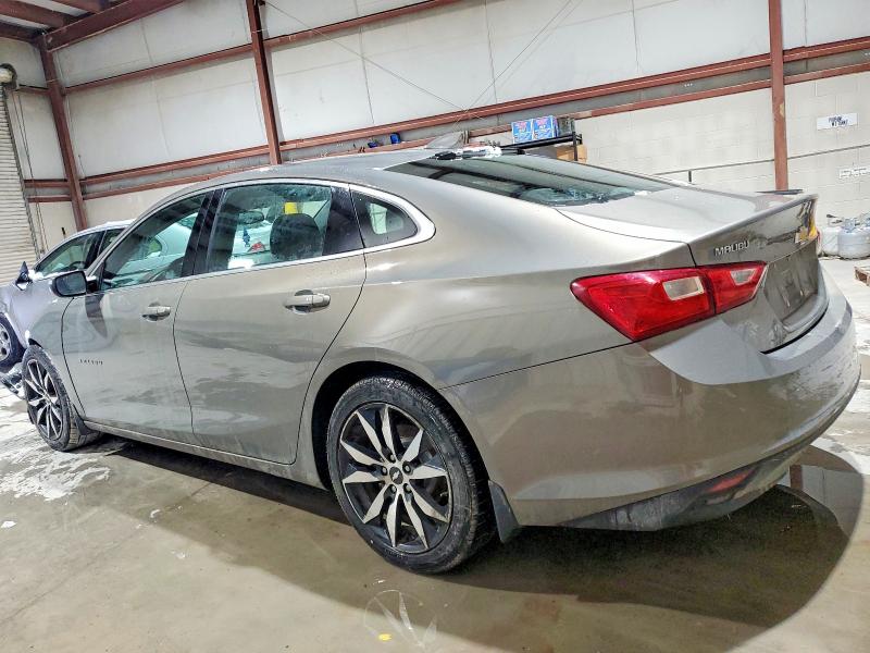 Photo 2 from auction – 2017 CHEVROLET MALIBU LT with VIN 1G1ZE5ST2HF260205