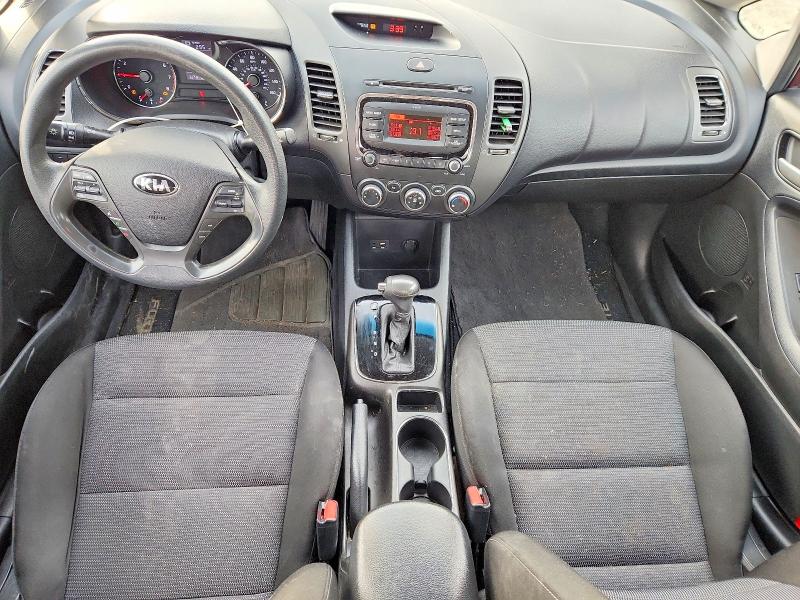 Photo 8 from auction – 2018 KIA FORTE LX with VIN 3KPFK4A77JE176351