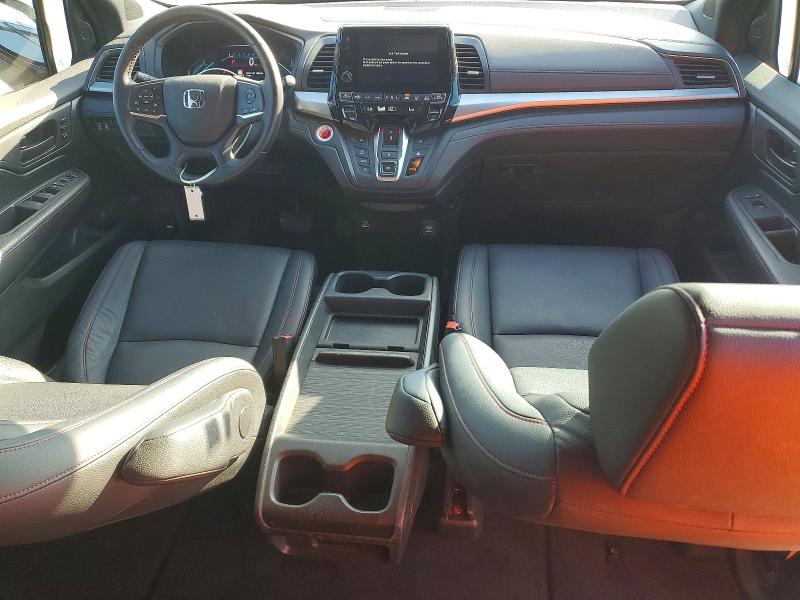 Photo 8 from auction – 2024 HONDA ODYSSEY with VIN 5FNRL6H79RB070257