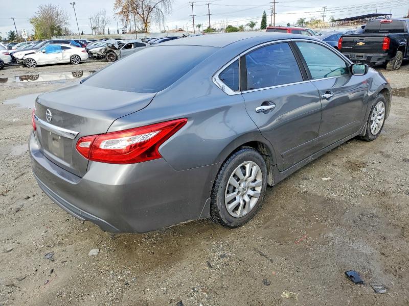 Photo 3 from auction – 2016 NISSAN ALTIMA 2.5 with VIN 1N4AL3AP6GN390288