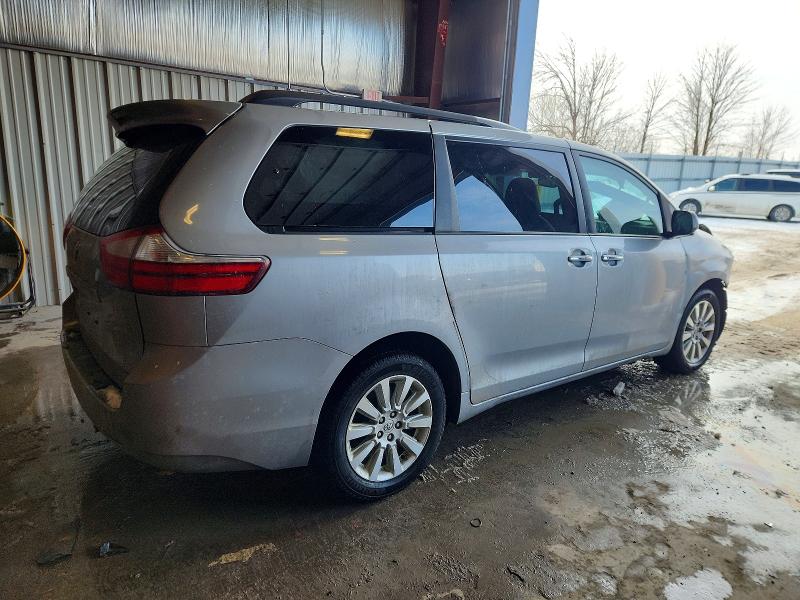 Photo 3 from auction – 2015 TOYOTA SIENNA XLE with VIN 5TDDK3DC7FS103116