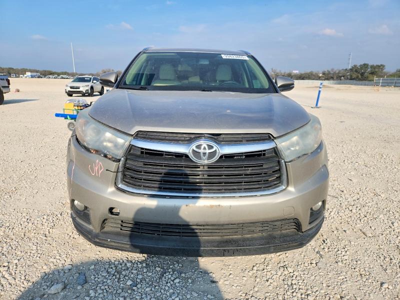 Фото 5 с аукциона – 2015 TOYOTA HIGHLANDER с VIN 5TDKKRFH4FS045906