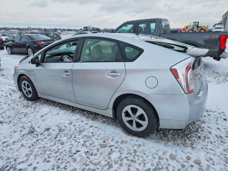 Photo 2 from auction – 2013 TOYOTA PRIUS with VIN JTDKN3DU0D5649797