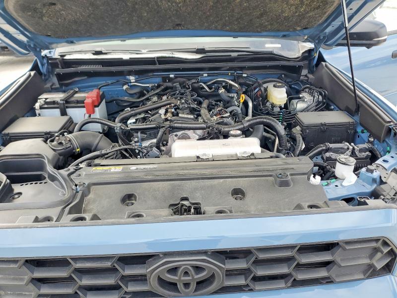 Photo 11 from auction – 2025 TOYOTA 4RUNNER with VIN JTEVA5BR3S5031868