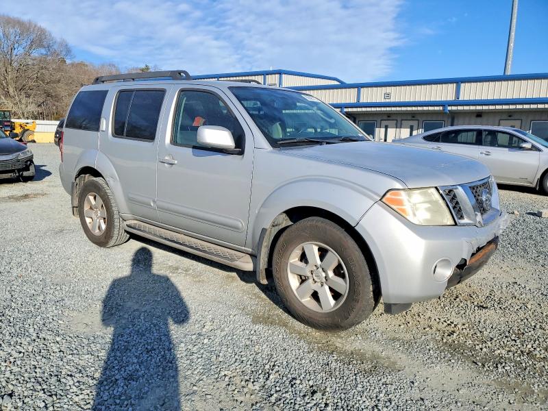 Photo 4 from auction – 2011 NISSAN PATHFINDER with VIN 5N1AR1NN7BC601424