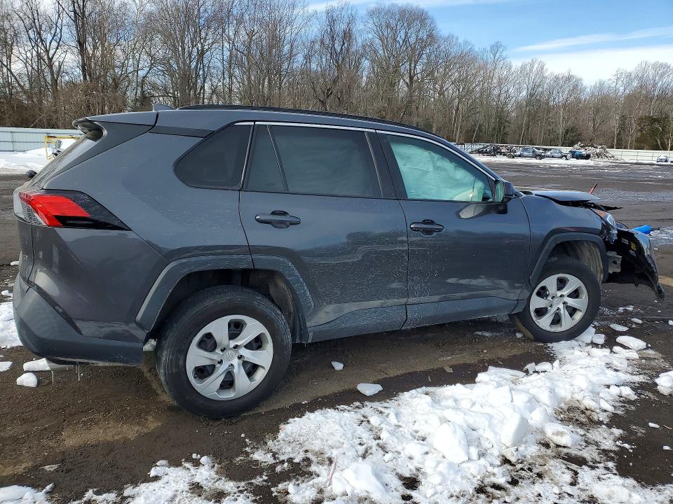 Photo 3 from auction – 2021 TOYOTA RAV4 with VIN 2T3H1RFV5MW150050