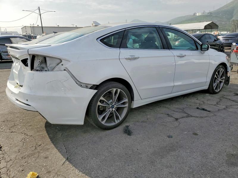 Photo 3 from auction – 2020 FORD FUSION with VIN 3FA6P0K94LR194205