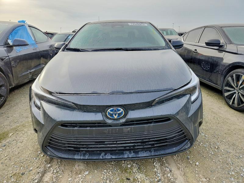 Photo 5 from auction – 2023 TOYOTA COROLLA LE with VIN JTDBCMFE5P3025060