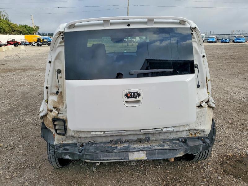 Снимка 6 от търг – 2011 KIA SOUL + с VIN KNDJT2A26B7724390