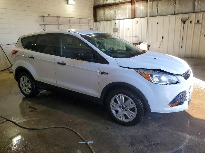 صورة رقم 4 من المزاد - 2016 FORD ESCAPE S مع VIN 1FMCU0F73GUB89831