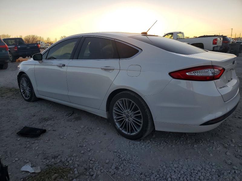Photo 2 from auction – 2013 FORD FUSION with VIN 3FA6P0HR5DR111311