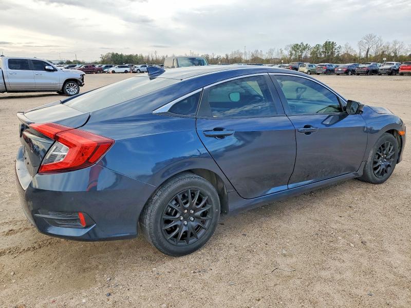 Photo 3 from auction – 2018 HONDA CIVIC LX with VIN 2HGFC2F56JH578926