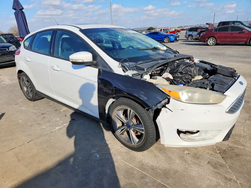Photo 4 from auction – 2016 FORD FOCUS SE with VIN 1FADP3KE8GL297671
