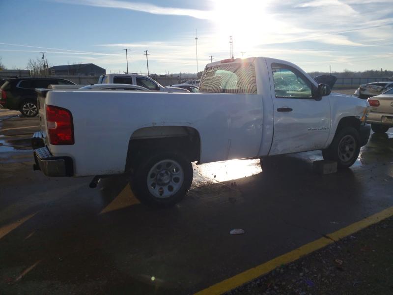 Photo 3 from auction – 2008 CHEVROLET SILVERADO with VIN 1GCEC14008Z149738