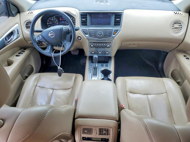 Photo 8 from auction – 2017 NISSAN PATHFINDER with VIN 5N1DR2MN1HC642905