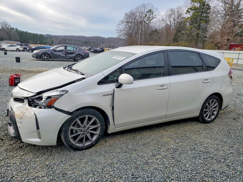 TOYOTA PRIUS V 2017 with VIN JTDZN3EU4HJ072072 - Photo from auction