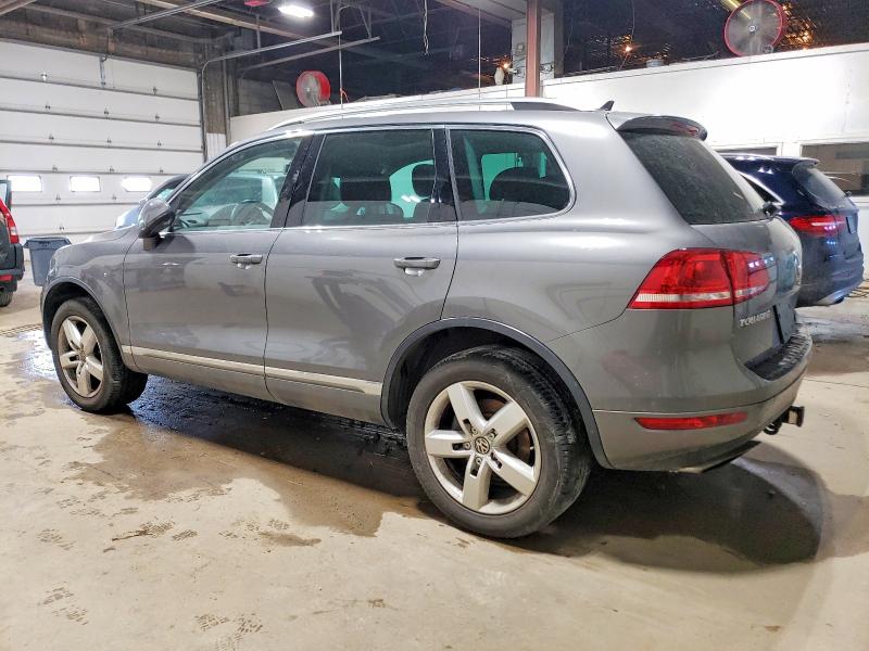 Photo 2 from auction – 2011 VOLKSWAGEN TOUAREG V6 with VIN WVGFF9BP3BD005532