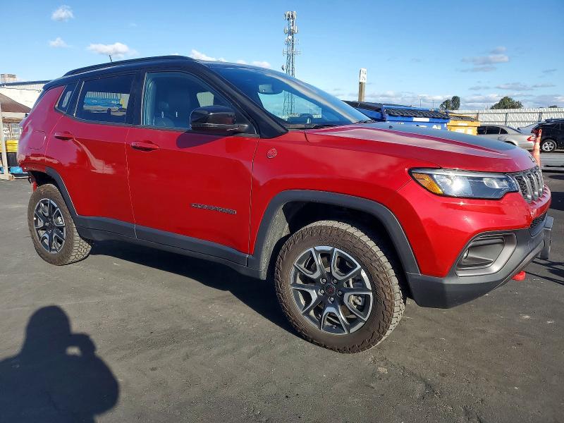 Photo 4 from auction – 2025 JEEP COMPASS TR with VIN 3C4NJDDNXST564731