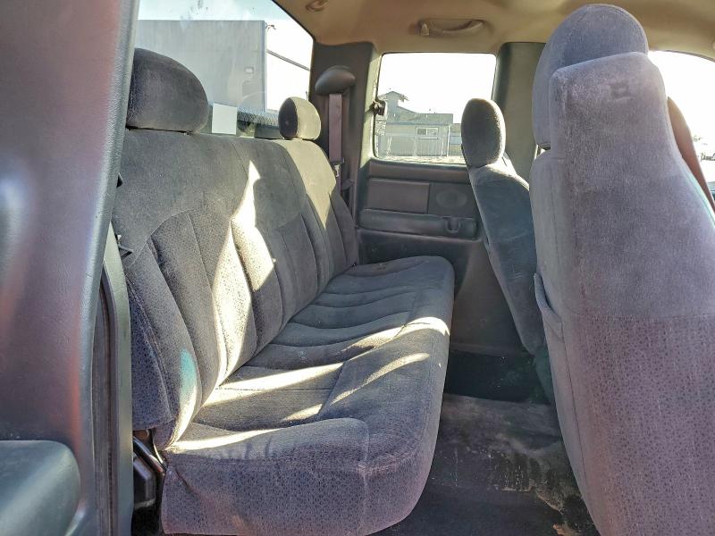 Photo 10 from auction – 1999 CHEVROLET SILVERADO with VIN 2GCEK19V5X1248134