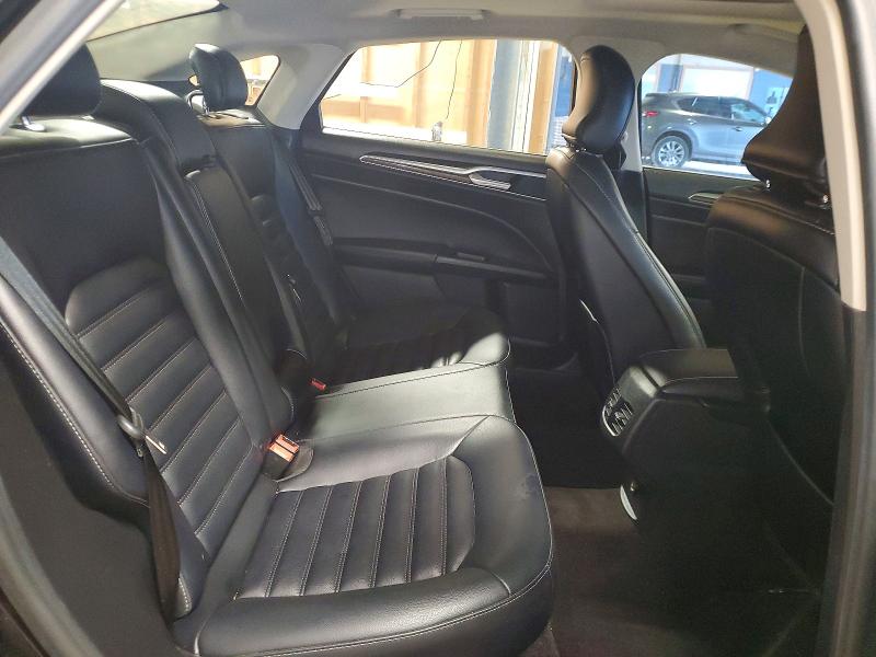 Photo 10 from auction – 2019 FORD FUSION SEL with VIN 3FA6P0CD2KR138135