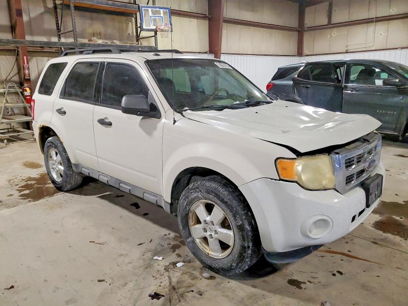 Photo 4 from auction – 2009 FORD ESCAPE with VIN 1FMCU93G69KC50404