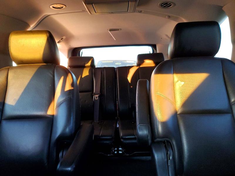 Photo 10 from auction – 2012 CHEVROLET SUBURBAN with VIN 1GNSKKE78CR227769