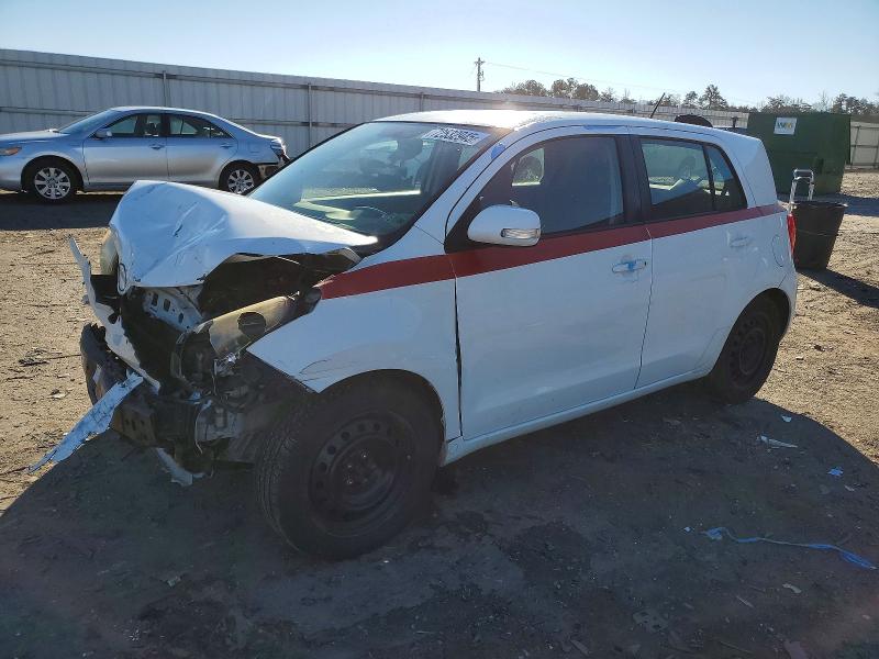 TOYOTA SCION XD 2013 with VIN JTKKUPB45D1038841 - Photo from auction