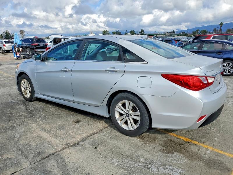 Photo 2 from auction – 2014 HYUNDAI SONATA GLS with VIN 5NPEB4AC6EH843467